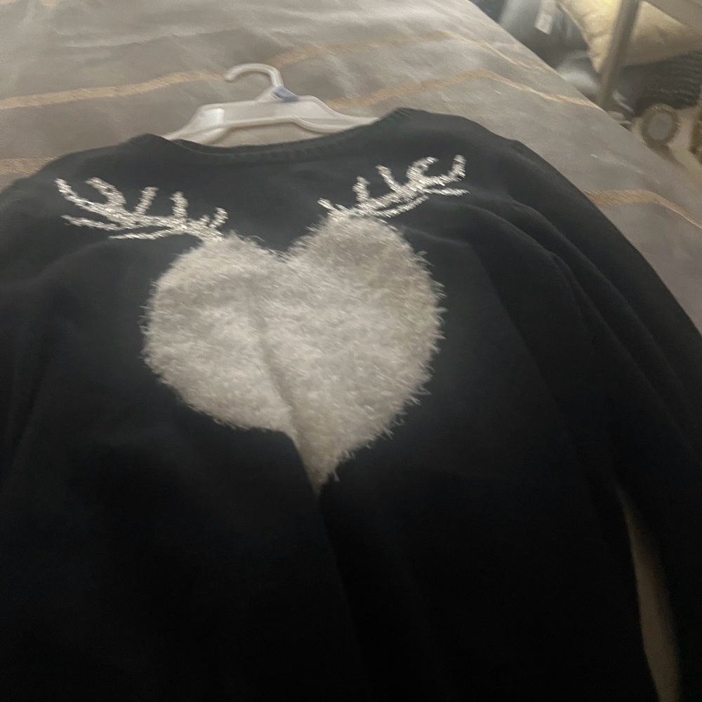 Ugly christmas sweater